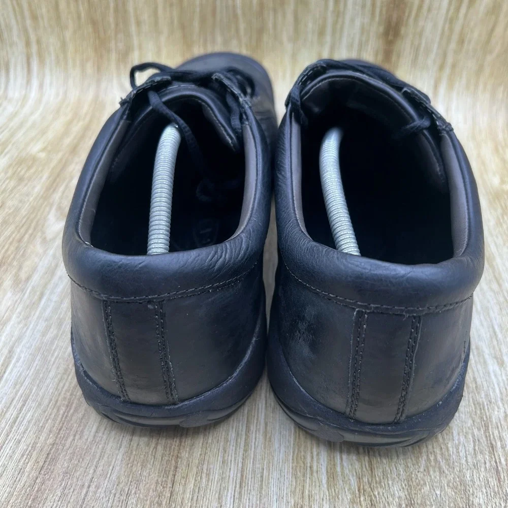 Keen Austin Oxford Men's Size 13 Black Leather Lace Up Casual Shoes Sneakers